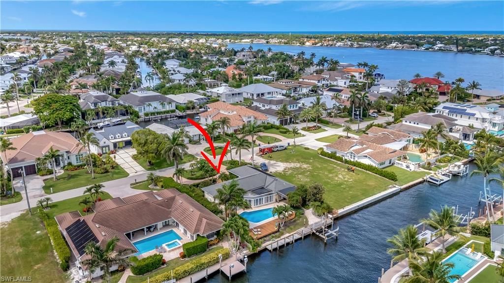 Photo of 1407 Marlin DR, NAPLES, FL 34102 (MLS # 225058387)