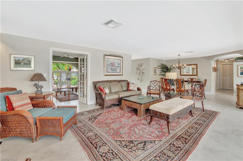 ROYAL HARBOR - Residential