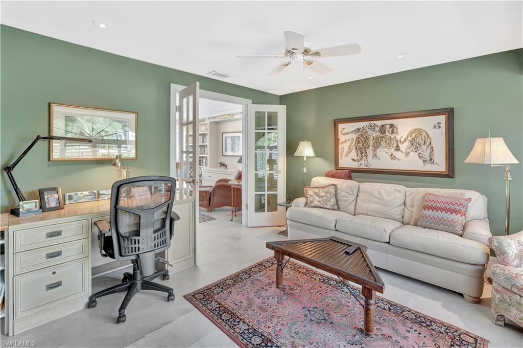 ROYAL HARBOR - Residential