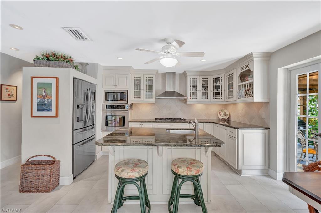 ROYAL HARBOR - Residential