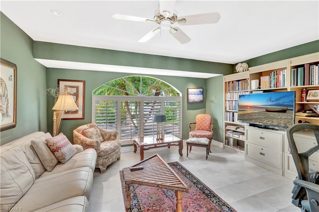 ROYAL HARBOR - Residential