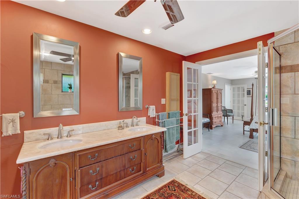 ROYAL HARBOR - Residential