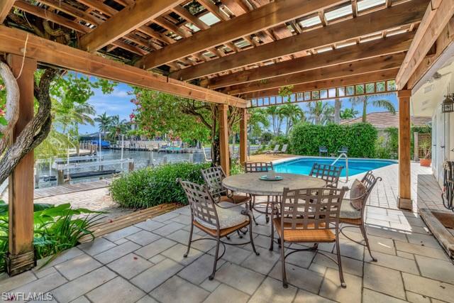 ROYAL HARBOR - Residential