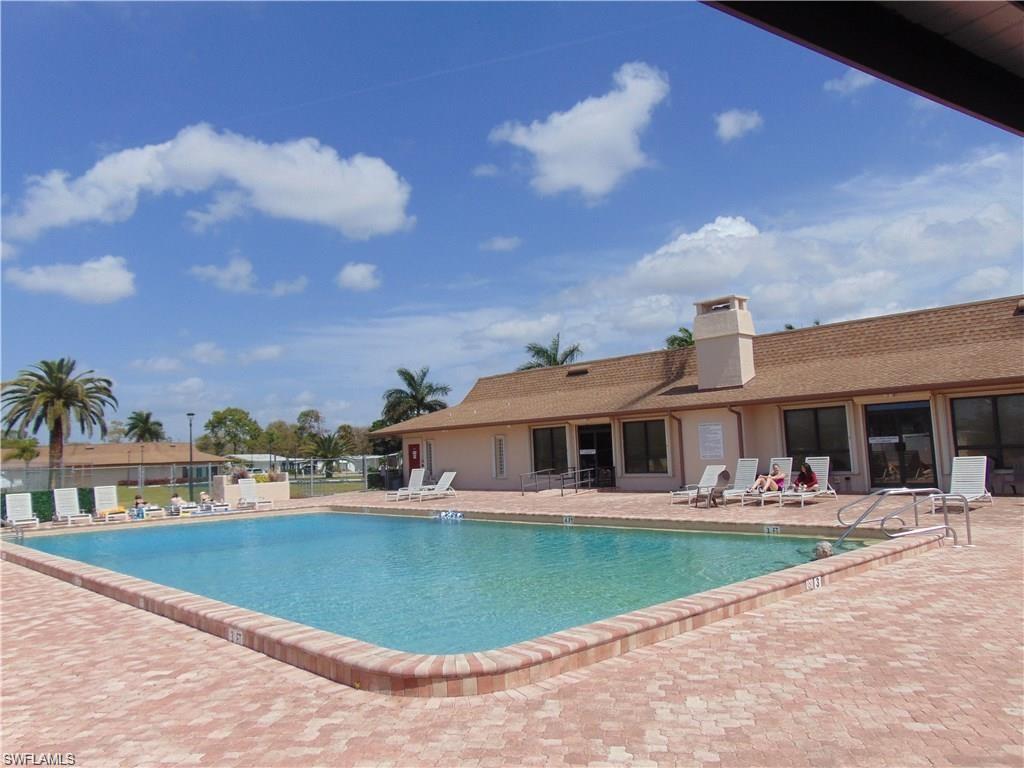 RIVIERA COLONY GOLF ESTATES - Residential