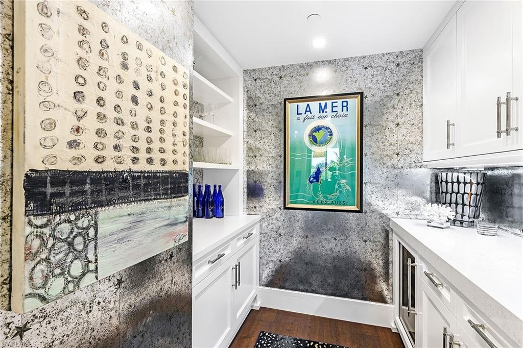 KALEA BAY TOWER 100 - Residential