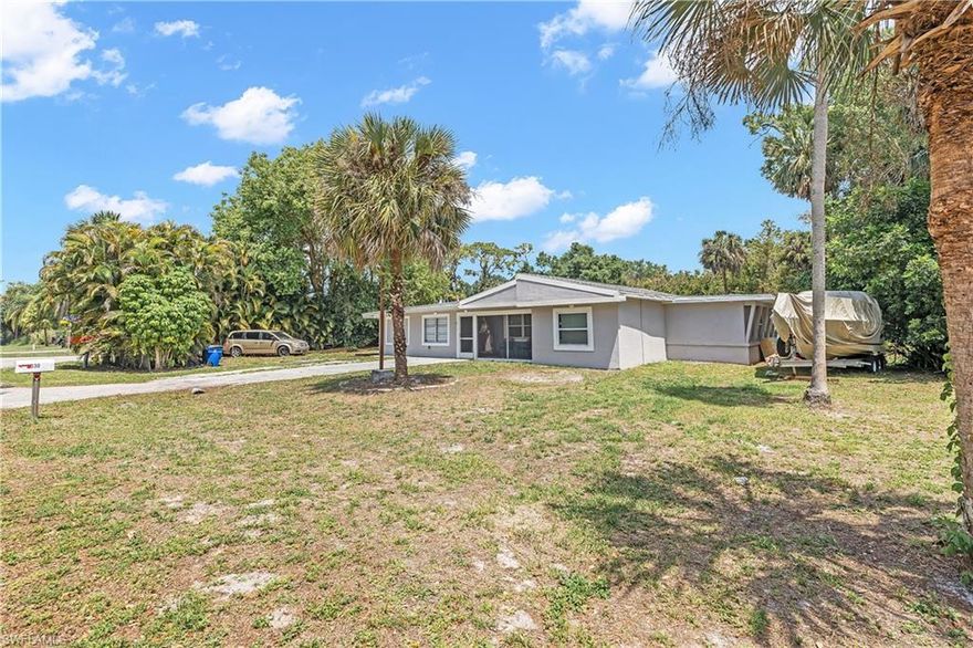 Beautifully and conveniently located just off Bay Shore Rd, only 5 minutes from I-75! This updated home features 3 spacious bedrooms, 2 large bathrooms, and a versatile den—perfect for a home office, playroom, or additional living space. The home is complemented by stunning flooring throughout.
Enjoy relaxing in the inviting screened-in front porch, ideal for Florida living. The property includes a newer A/C system, updated electric appliances, and a roof replaced in 2023, offering peace of mind for years to come.
For added protection and value, the home is equipped with manual shutters on all windows.
Situated on a desirable corner lot, the home also features a fenced backyard for added privacy.
Bonus: A flexible space that can be used as an in-law suite, guest quarters, or even generate additional rental income.
A great opportunity for homeowners or investors alike!
