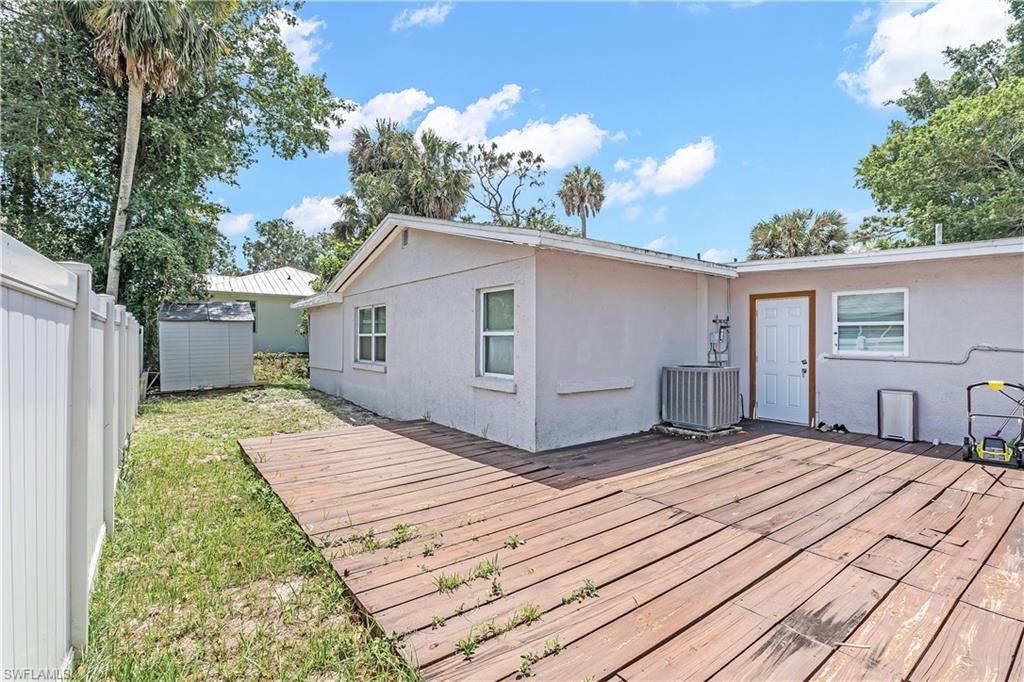 NORTH FORT MYERS - Residential