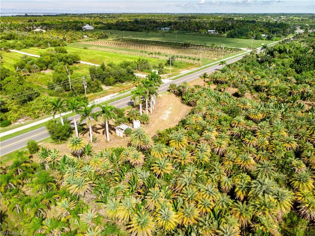 METES AND BOUNDS - Land