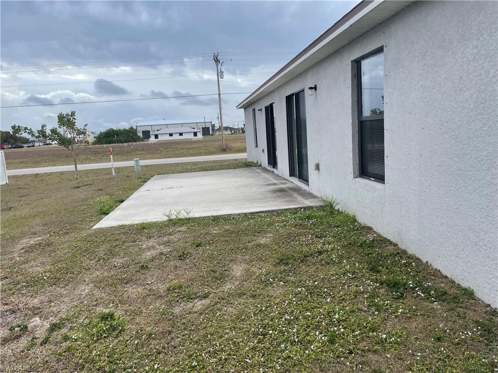 CAPE CORAL - Residential Lease