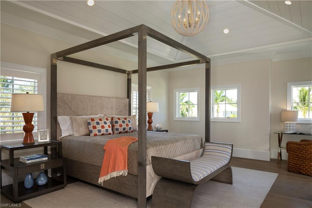 OLDE NAPLES - Residential