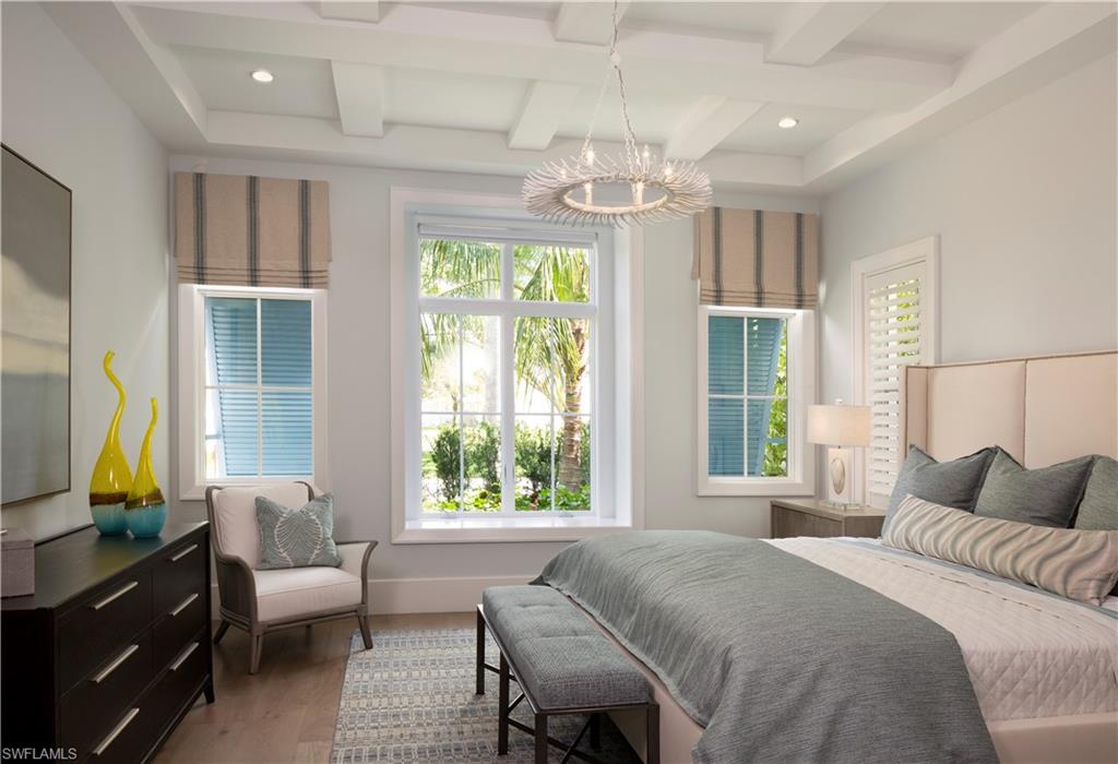 OLDE NAPLES - Residential