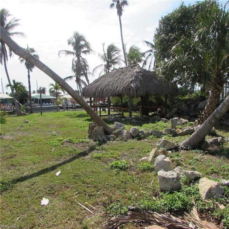 BAYVIEW ACRES - Land