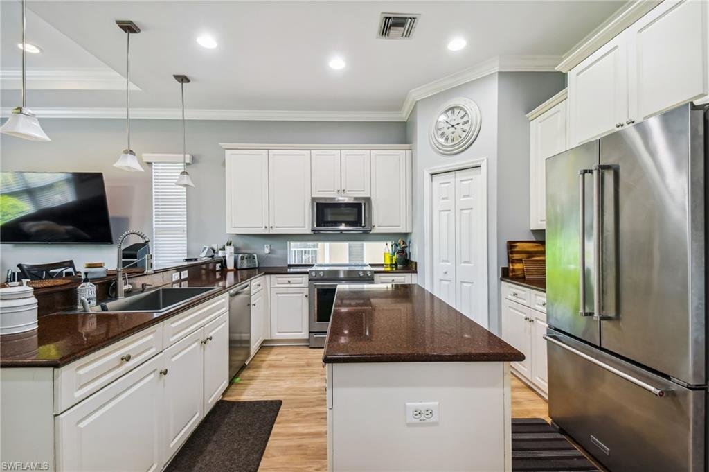 COTTAGES - Residential