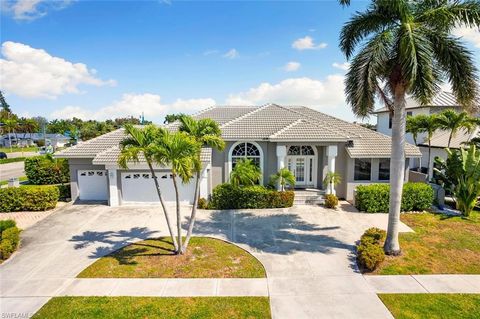 A home in MARCO ISLAND