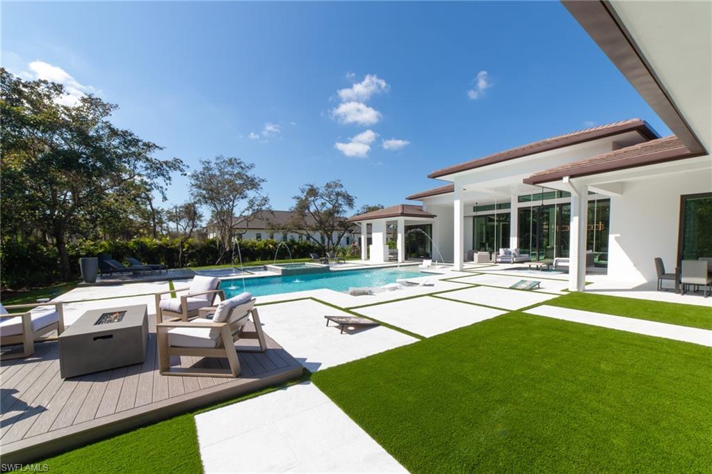 PINE RIDGE - Residential