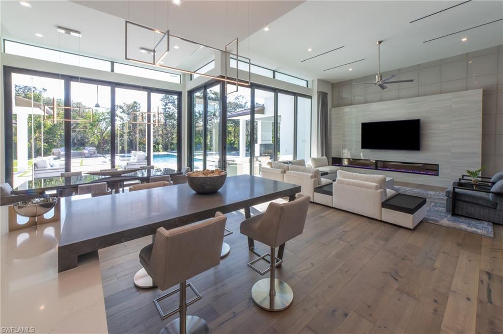 PINE RIDGE - Residential