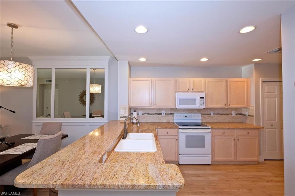 SOUTHMONT COVE - Residential