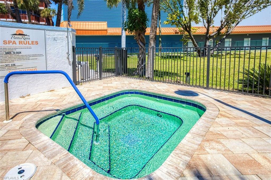 PUNTA RASSA - Residential