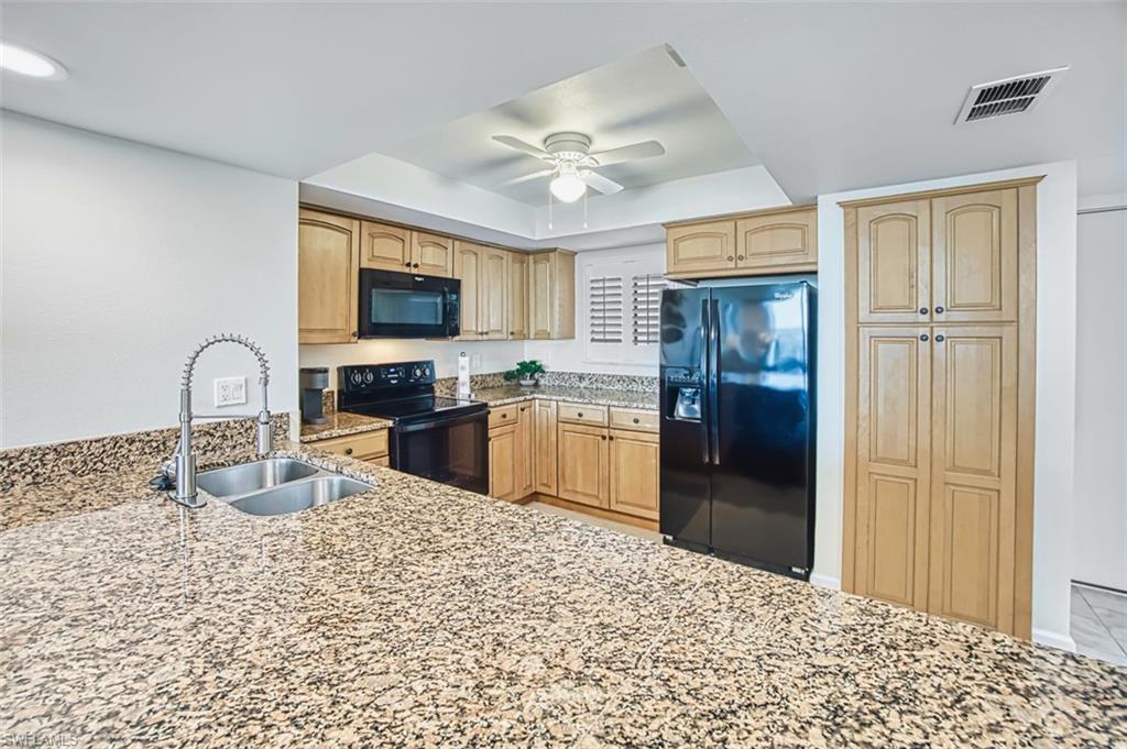 PUNTA RASSA - Residential