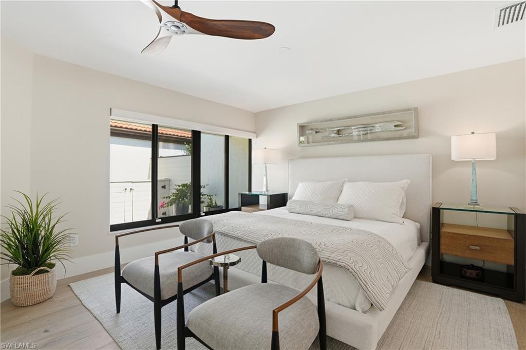 BAY VILLAS - Residential