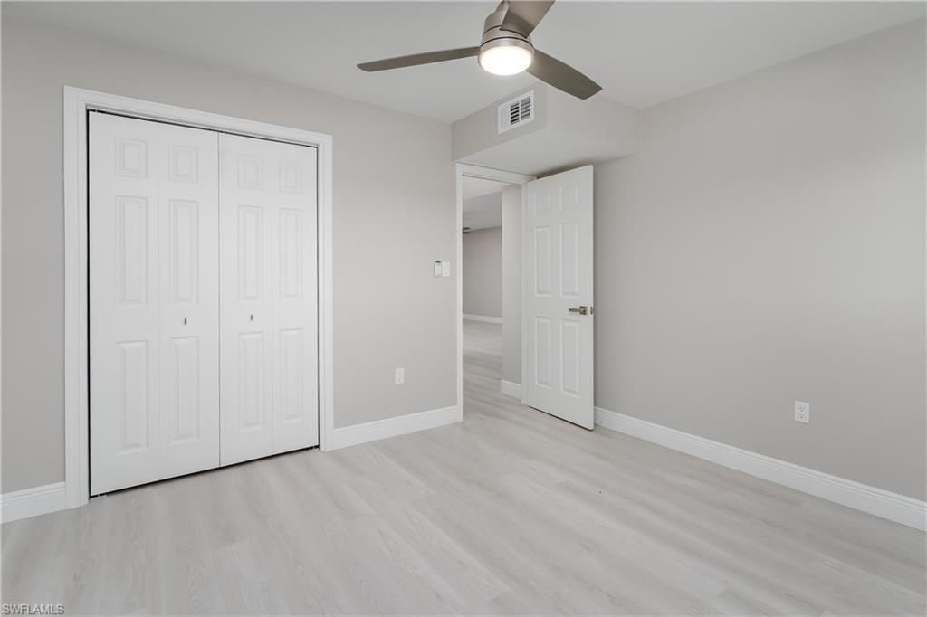 COUNTRY CLUB MANOR - Residential