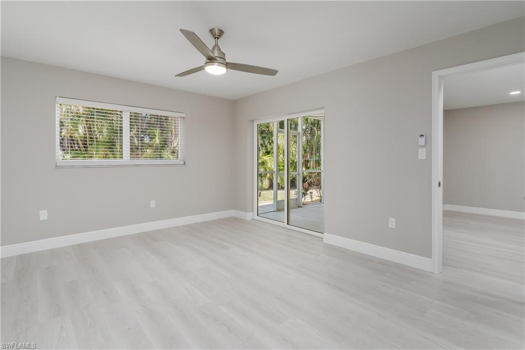 COUNTRY CLUB MANOR - Residential