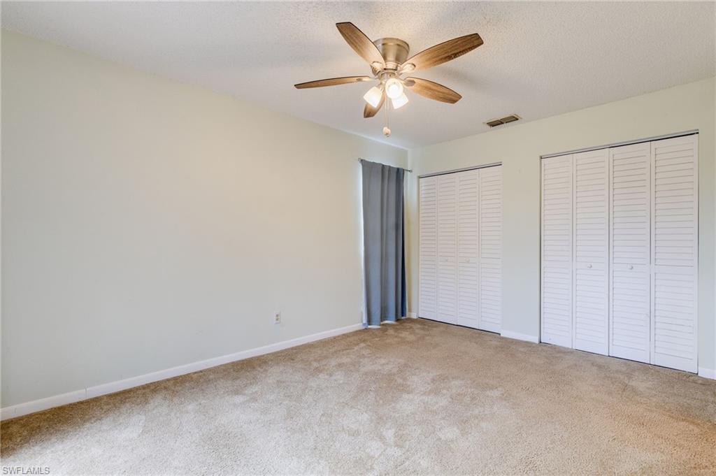 FOXMOOR LAKES - Residential