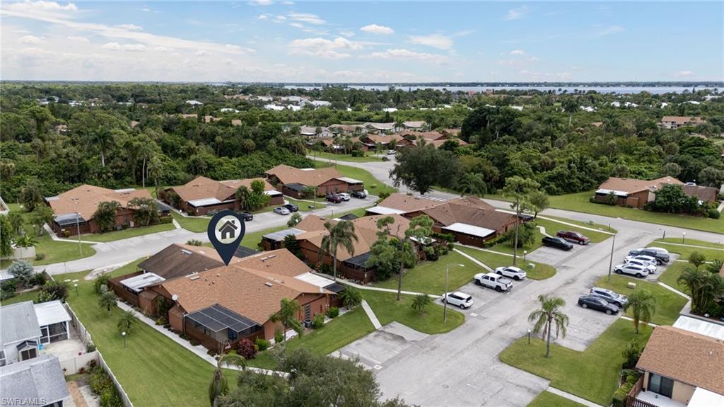 FOXMOOR LAKES - Residential