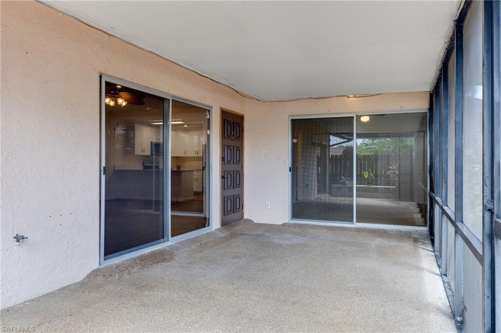 FOXMOOR LAKES - Residential