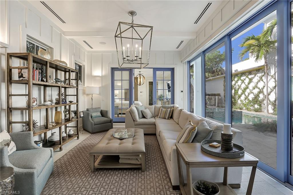 OLDE NAPLES - Residential