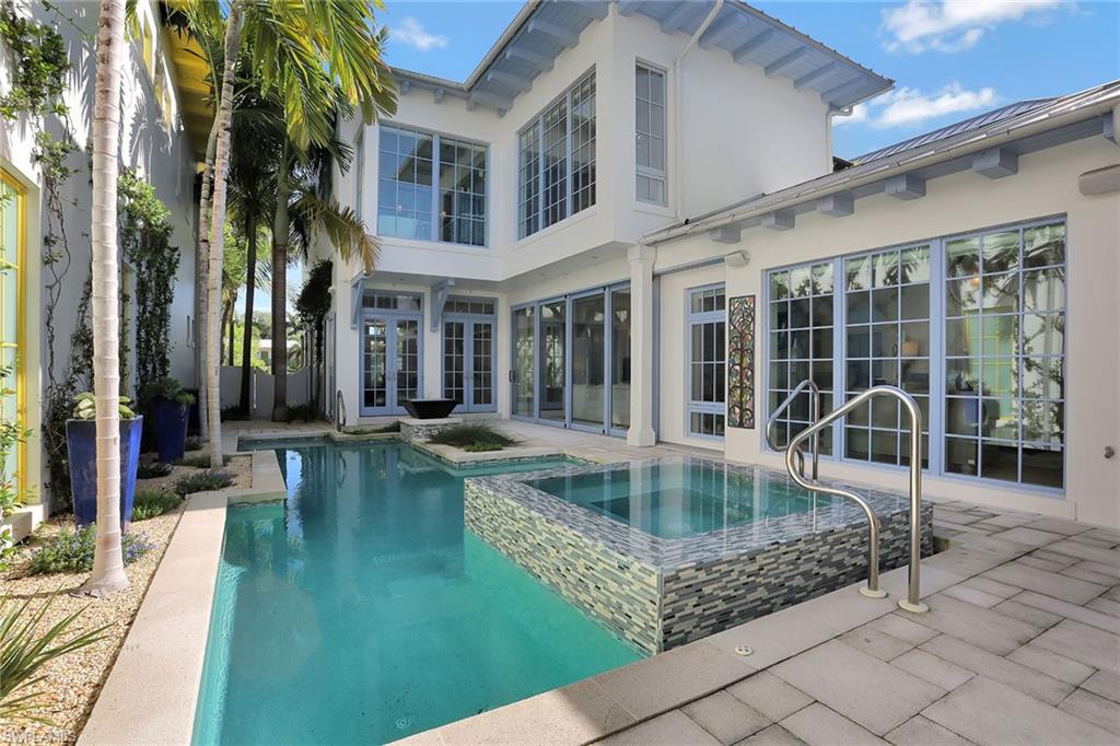 OLDE NAPLES - Residential