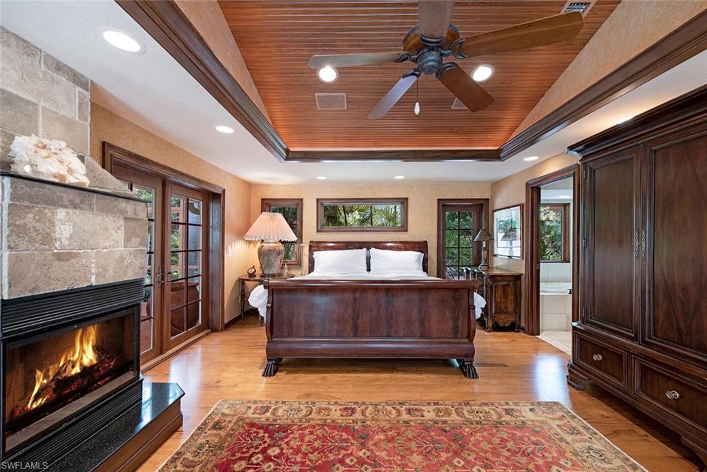 AQUALANE SHORES - Residential