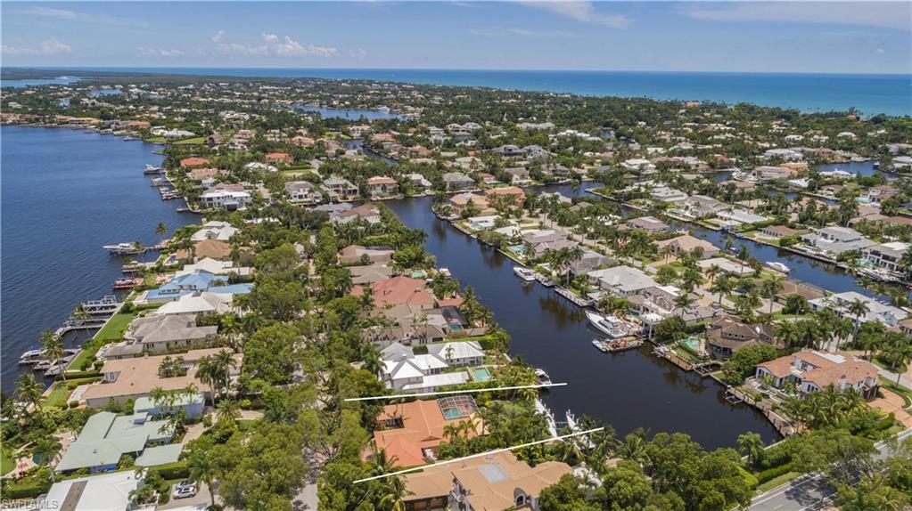 AQUALANE SHORES - Residential