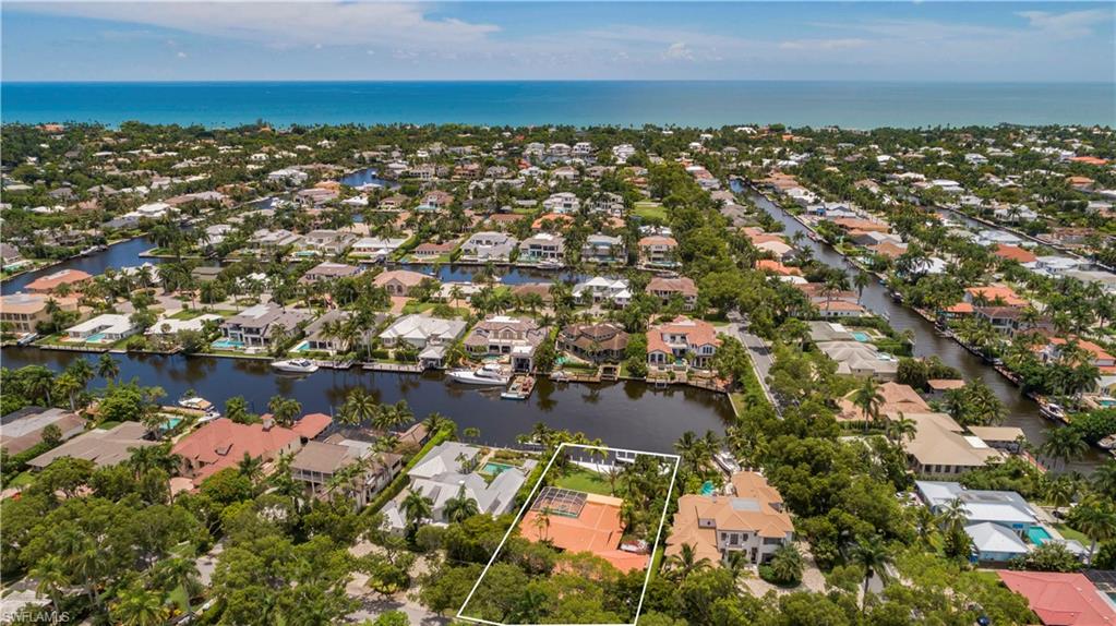 AQUALANE SHORES - Residential