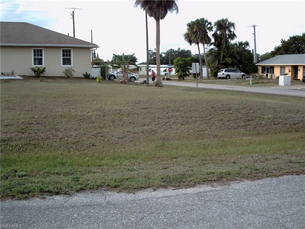 WATERWAY SHORES - Land