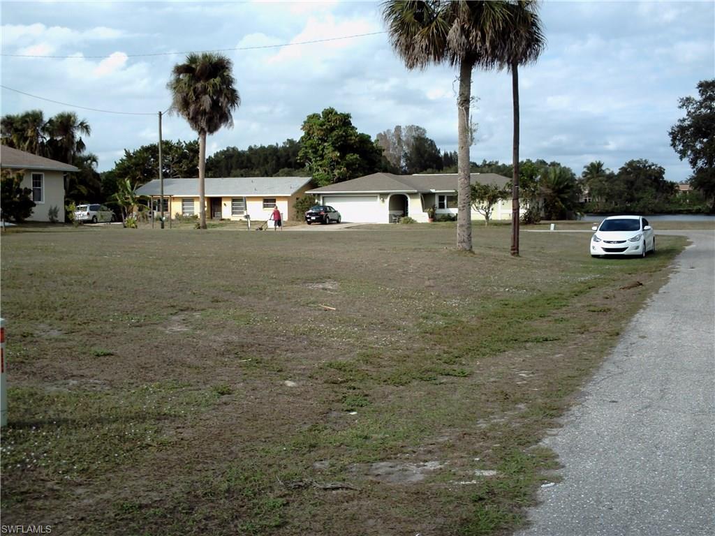 WATERWAY SHORES - Land