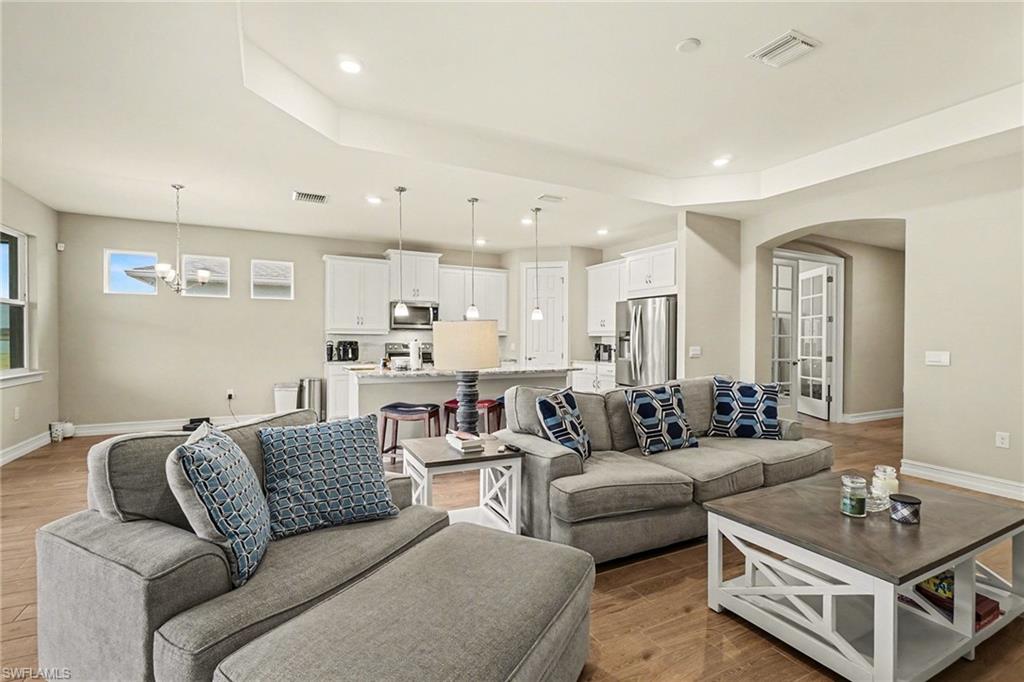 STONEWATER - Residential