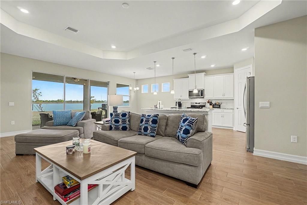 STONEWATER - Residential