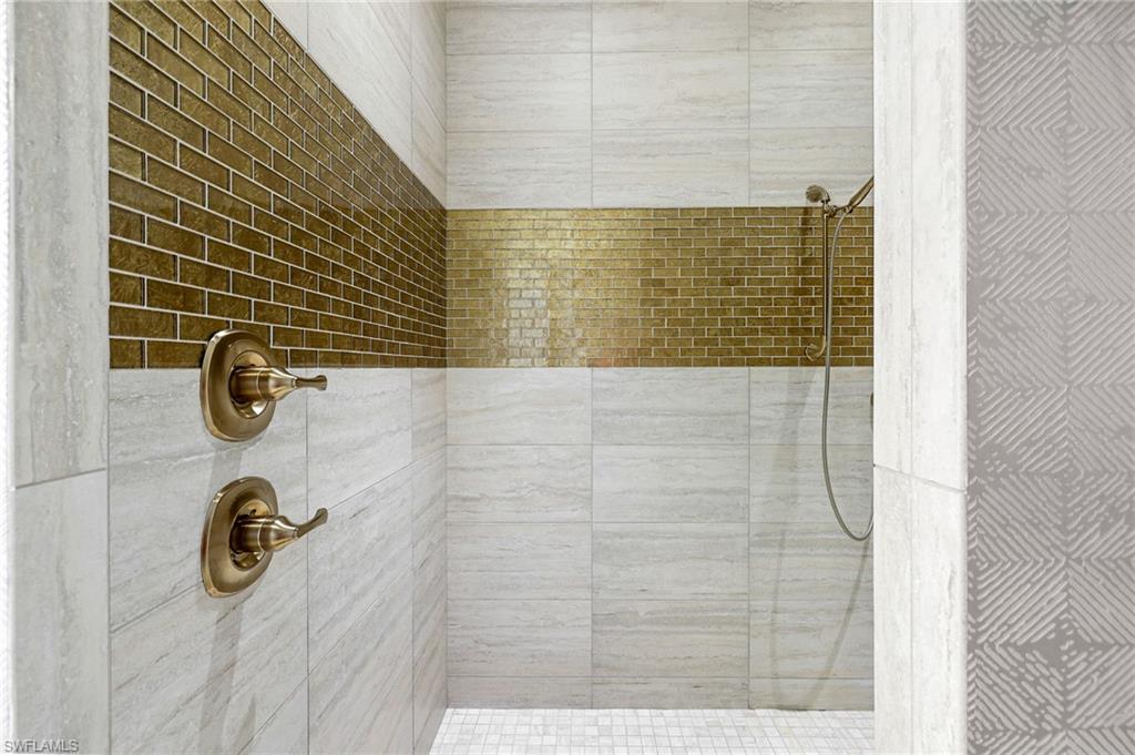 SALERNO - Residential