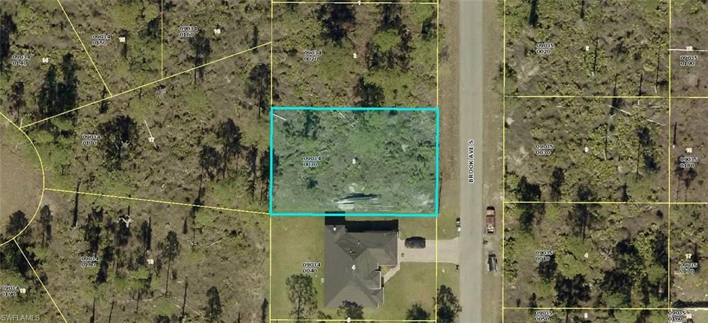 LEHIGH ACRES - Land