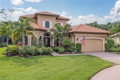 8106 Felisa CT FORT MYERS FL 33912