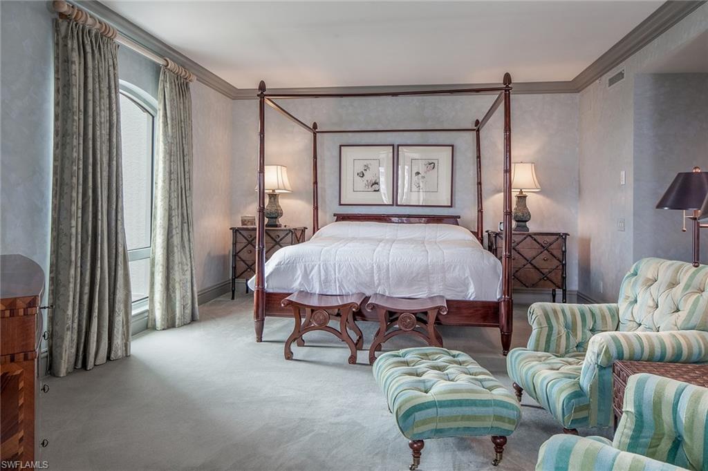 WINDSOR AT BAY COLONY - Residential