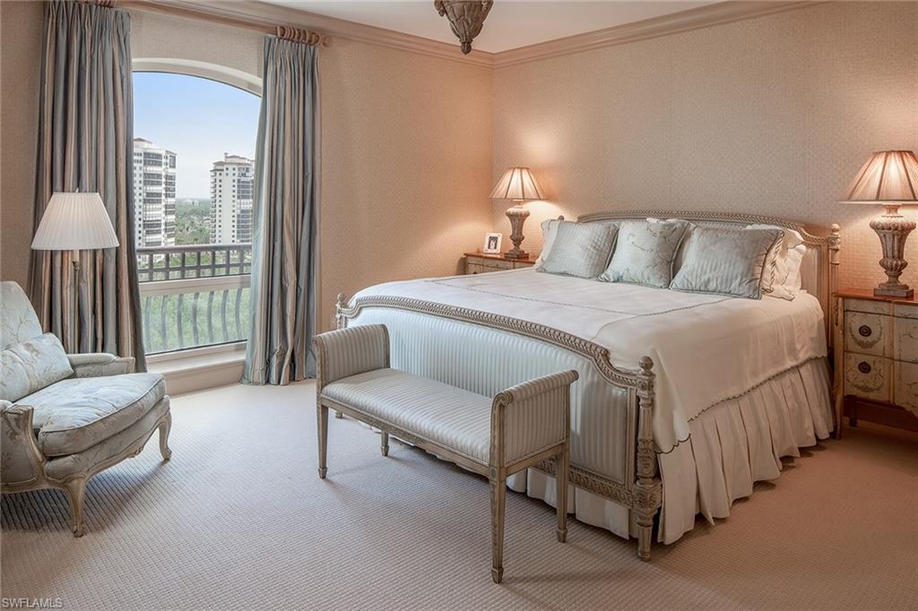 WINDSOR AT BAY COLONY - Residential