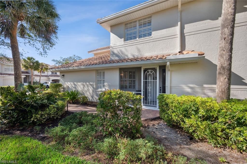 SOUTHBRIDGE - Residential