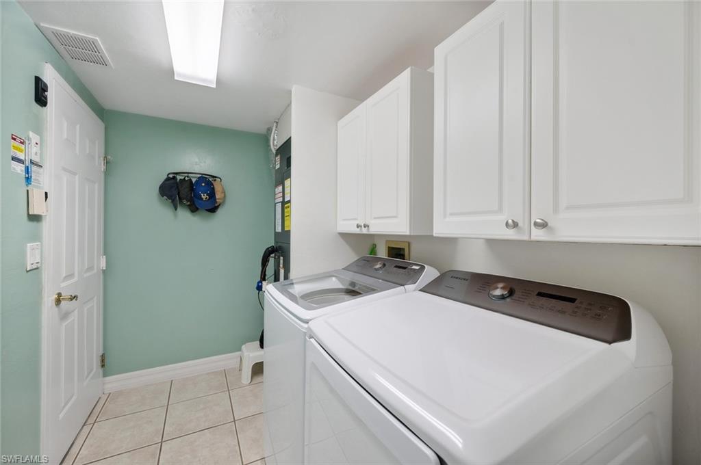 SOUTHBRIDGE - Residential