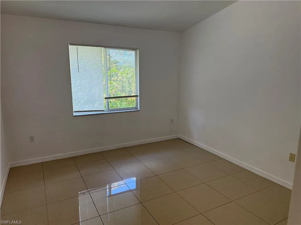 Naples, Florida 34119, United States, 2 Bedrooms Bedrooms, ,1 BathroomBathrooms,Residential,Active,155670