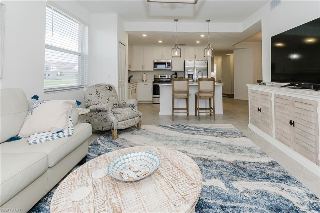 THE NATIONAL GOLF & COUNTRY CLUB AT AVE MARIA - Residential Lease