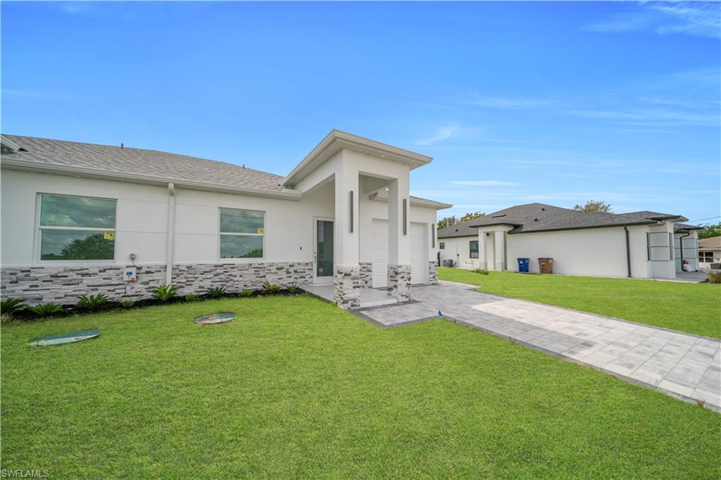 LEHIGH ACRES - Residential