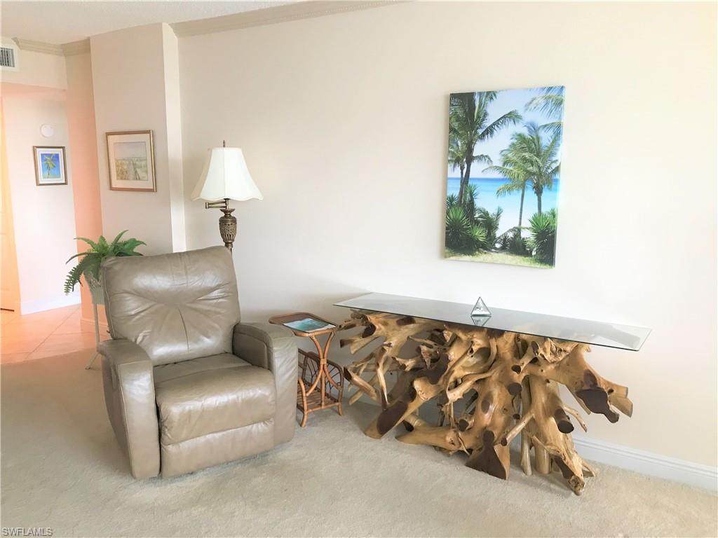 VANDERBILT TOWERS - Residential