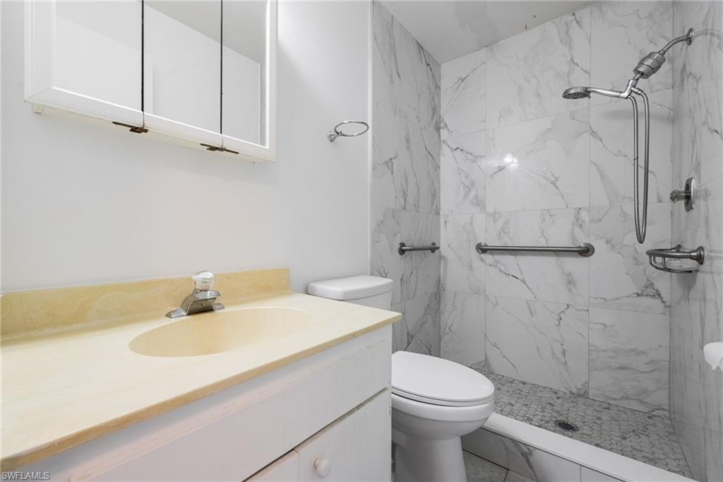 PINEWOOD CONDOMINIUM - Residential